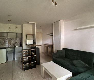 Location Appartement 2 pièces 37m² MONTPELLIER 34070 - Photo 5
