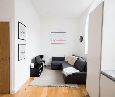 1 bedroom apartment to rent - Photo 1