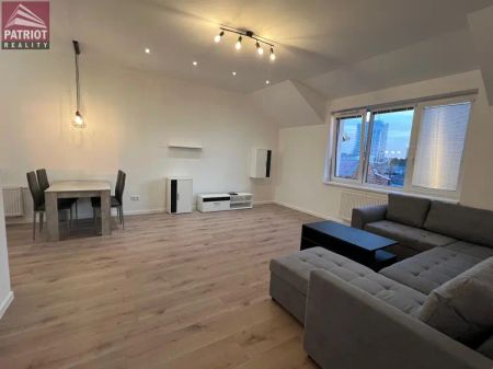 3+kk Želivského - Fotografie 3