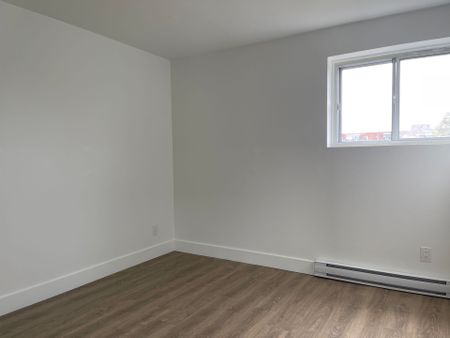 For Lease - 19 Regency Crescent Unit# 201, Whitby, Ontario - Photo 5