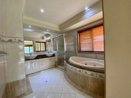 11 Siandra Crescent, Coomera Waters, QLD 4209 - Photo 3