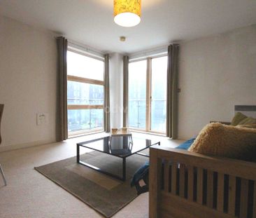 Barton Place, Hornbeam Way, Green Quarter - Photo 1