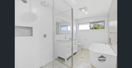 Spacious Family Home with Room for Everyone + Huge Electricy Savings! - Photo 2