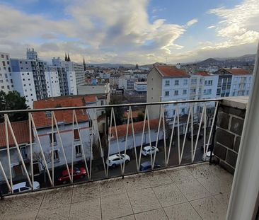 Location Appartement Clermont-Ferrand - Photo 1