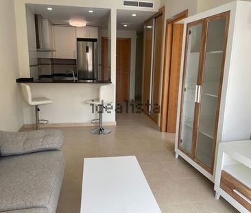 Alquiler de piso en Casco Antiguo - Photo 4