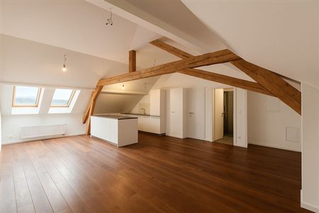 Modern 3.5-room penthouse apartment in Steckborn – central, bright and well-equipped - Photo 2