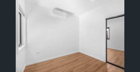 Modern Family Living in a Growing Community - Photo 4