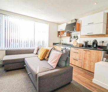 1 bedroom flat to rent - Photo 5