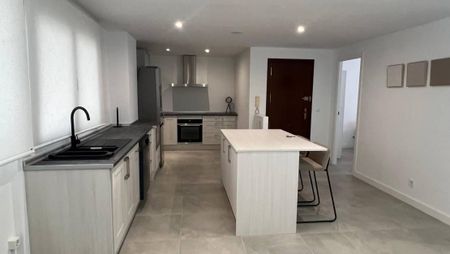 Modern apartments for longer stays in Torrevieja - Photo 3