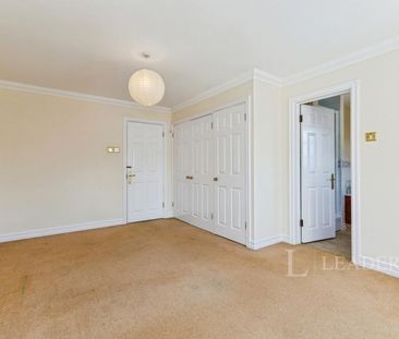 4 bedroom house to rent Thames Street, Weybridge, Surrey, KT13 - Photo 3