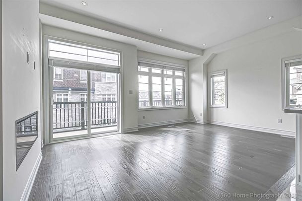 For Lease - 1 Fernhill Lane, Markham, Ontario - Photo 1