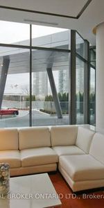 Waterfront functional layout indoor/outdoor pool! - Photo 3