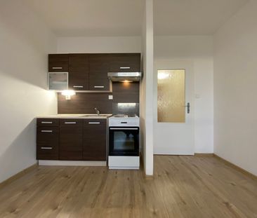 Pronájem bytu 1+kk • 28 m² bez realitkyOkružní, Orlová - Horní Luty... - Photo 3
