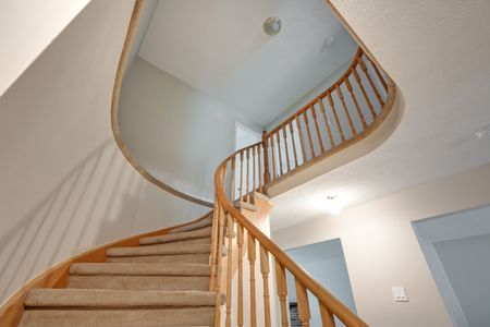 For Lease - 265 Mississaga Street, Oakville, Ontario - Photo 5