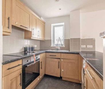 Upton Park, Slough, SL1 - Photo 4