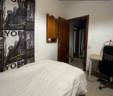 barcelona, Catalonia 08028 - Photo 4