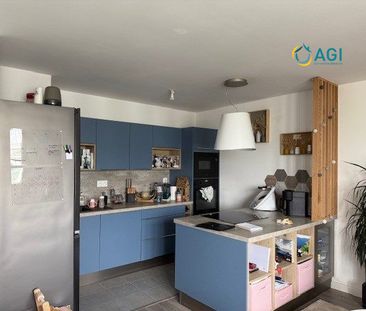 Appartement T3 Meublé - 63.78 m² - 3ème étage avec Ascenseur - Photo 1