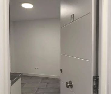 Alquiler de piso en Centro - Photo 4