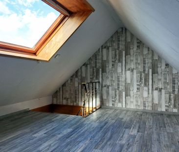 Gezellige stadswoning te huur met ruime garage en parking! - Photo 5