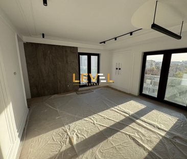 First Rental Premium 2 Bedroom Apartment with 37 Sqm Terraces in 2025 Boutique Building in Piata Victoriei - Photo 3