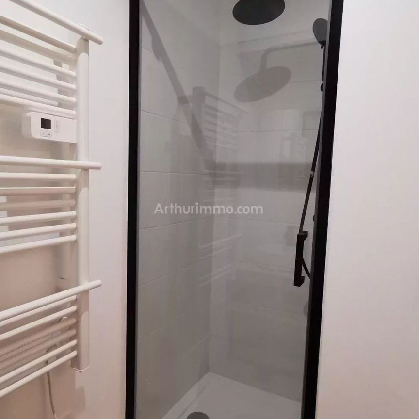 Location Appartement 2 pièces 25 m2 à Guingamp - Photo 1