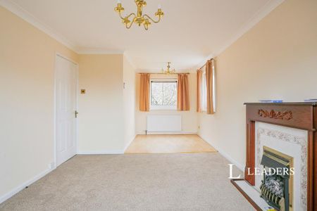 2 bedroom flat to rent - Photo 3