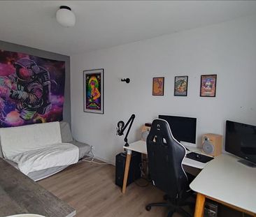 3 pièces - 91 m² - 2ème étage - Colocation non autorisée - Photo 1