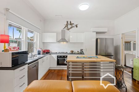 21 Church Street Eaglehawk VIC - Photo 3