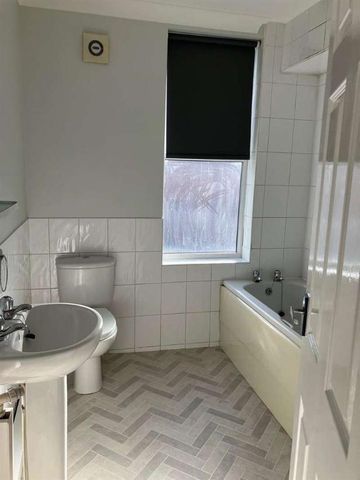 Anderson Avenue, Leeds, LS8 - Photo 4