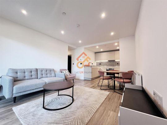 Pelham Court, 145 Fulham Road, London SW3 - Photo 1