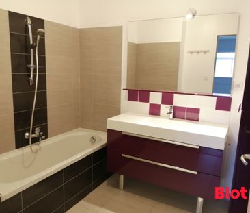 Location Maison 6 pièces 127m² CHAVAGNE 35310 - Photo 4