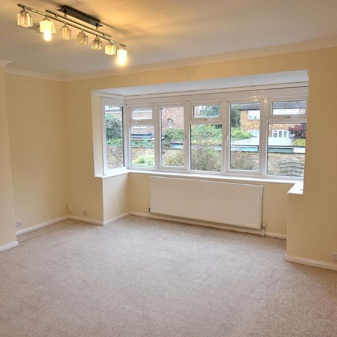 2 bedroom maisonette to rent - Photo 1