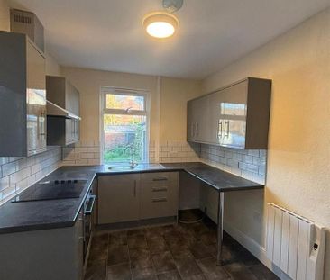 2 bedroom terraced house to rent - Photo 3