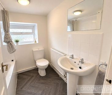 2 bedroom terraced house to rent - Photo 5