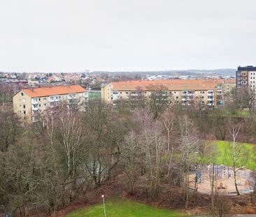 Harlyckegatan 1 - Foto 2