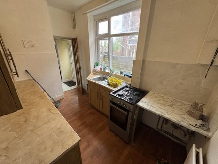 3 bedroom terraced house to rent - Photo 5