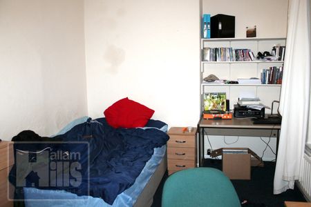 Highnam Crescent Road, - Photo 2