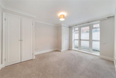 3 bedroom apartment to rent - Photo 4