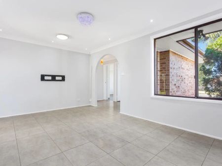 “Walking distance to Aldi Quakers Hill” - Photo 4
