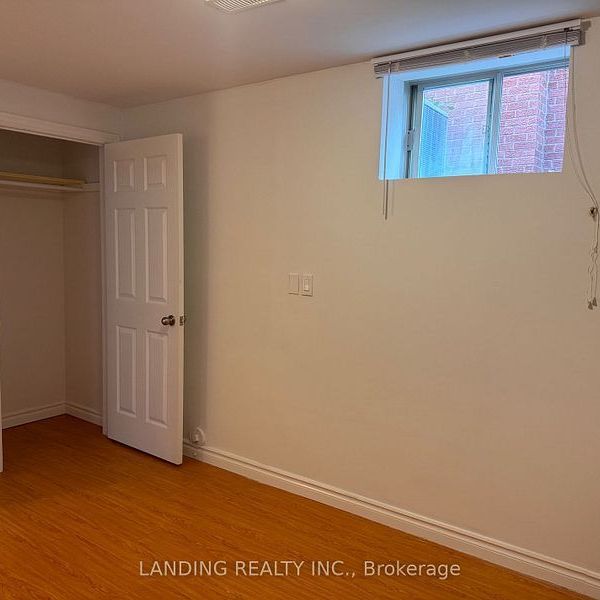 For Lease - 138 Keffer Circle, Newmarket, Ontario - Photo 1