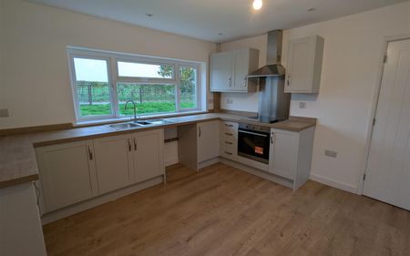 Hope Under Dinmore, Herefordshire - Photo 2