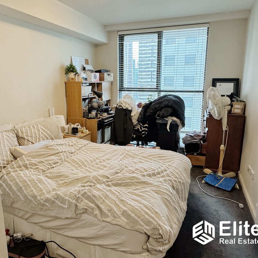 Franklin Lofts – Stylish Dual-Level City Living with 2 Bedroom 1 Bathroom - Photo 1