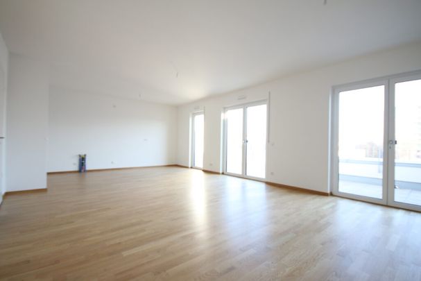 Familienfreundliche 4-Zimmer-Wohnung mit Dachterrasse - Photo 1