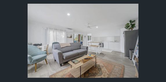 Fully Furnished 1-Bedroom Unit in Prime Central Location - Photo 2