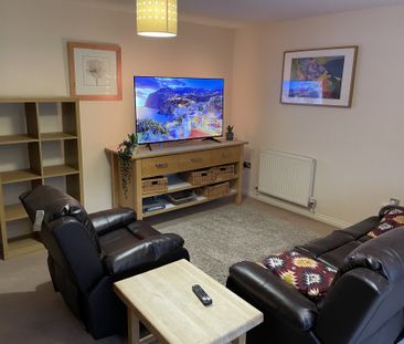 Carisbrooke Road - Photo 3