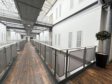 2 bedroom flat to rent - Photo 4