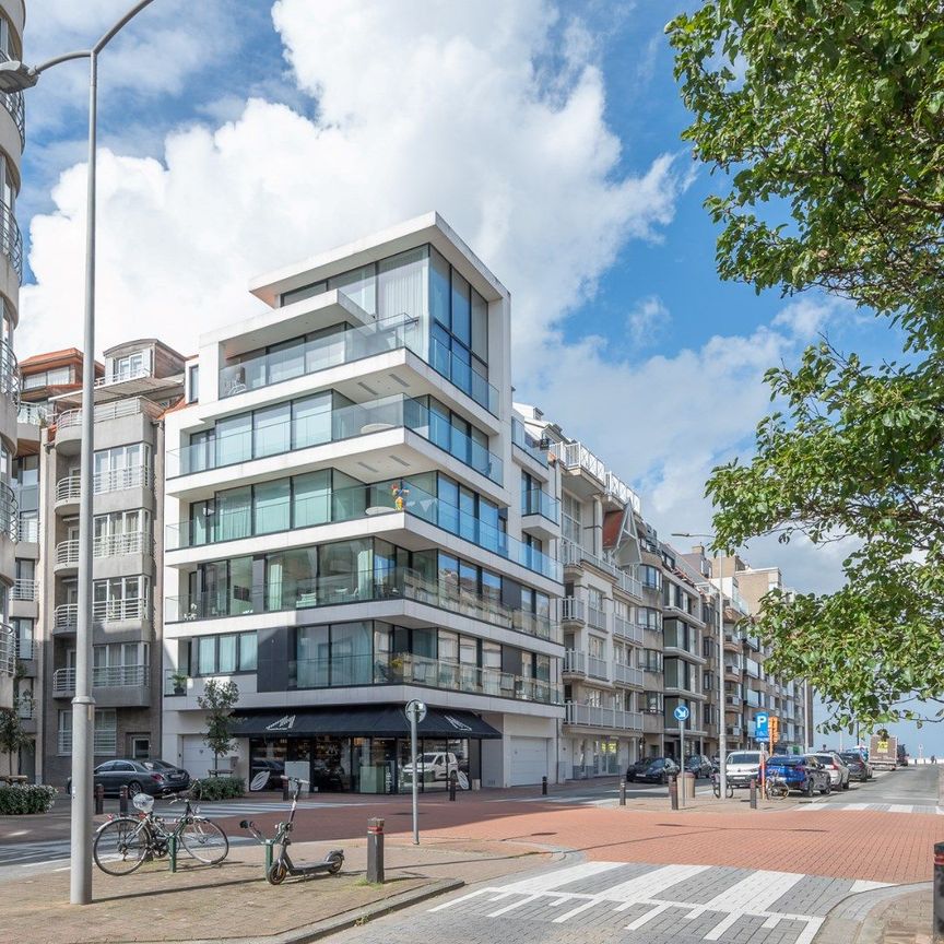 Recent appartement in standingvolle residentie nabij de Zeedijk en het Rubensplein. Parking mogelijk. - Photo 1