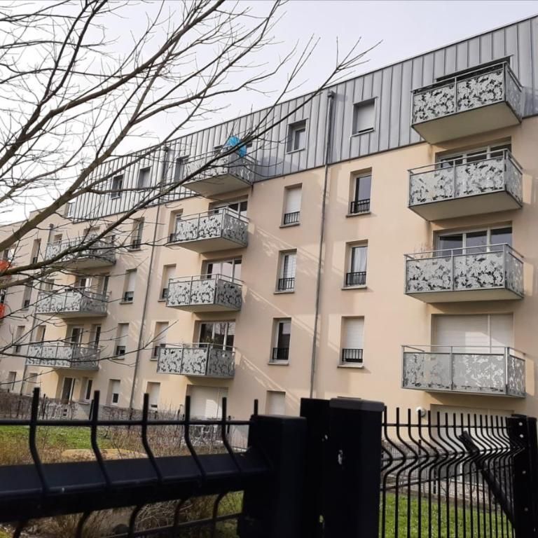 Centre ville de Pérenchies Type 2 avec balcon et parking - Photo 1