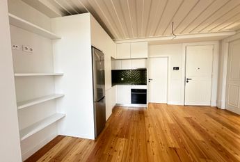 Apartamento T2 junto ao Forum Aveiro para arrendar
