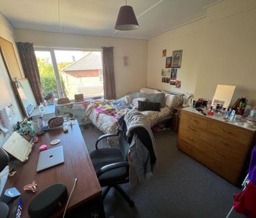 4 bedroom private hall to rent - Photo 4